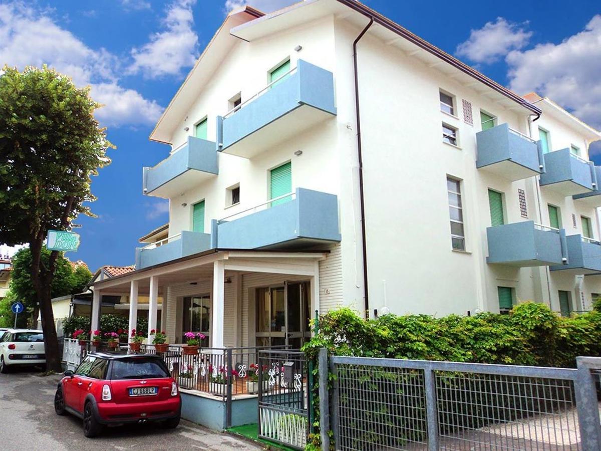 Hotel Villa Donati Viserbella di Rimini Exterior photo